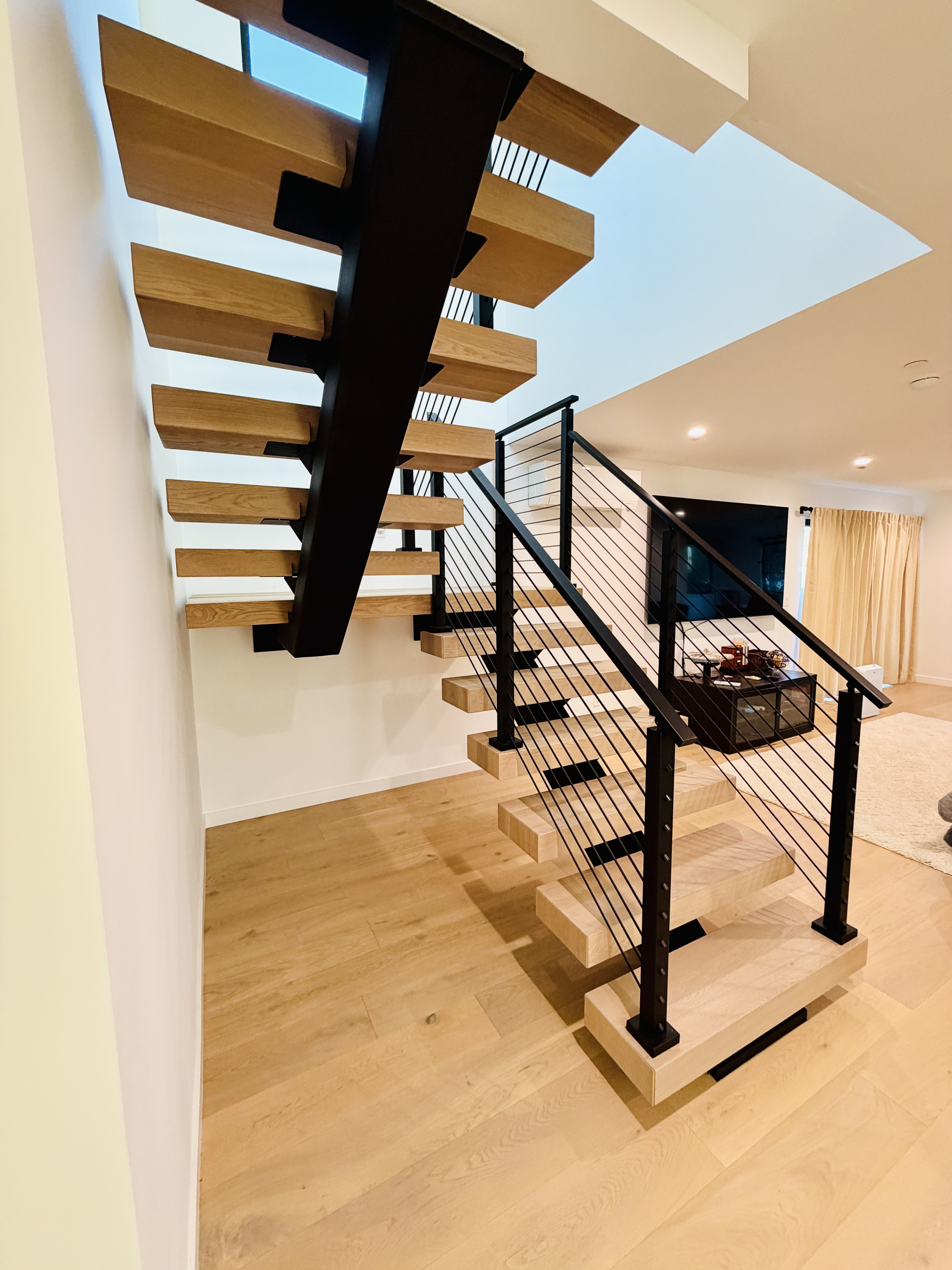 Switchback Modern Floating Staircase | Vantage Stairs & Railing