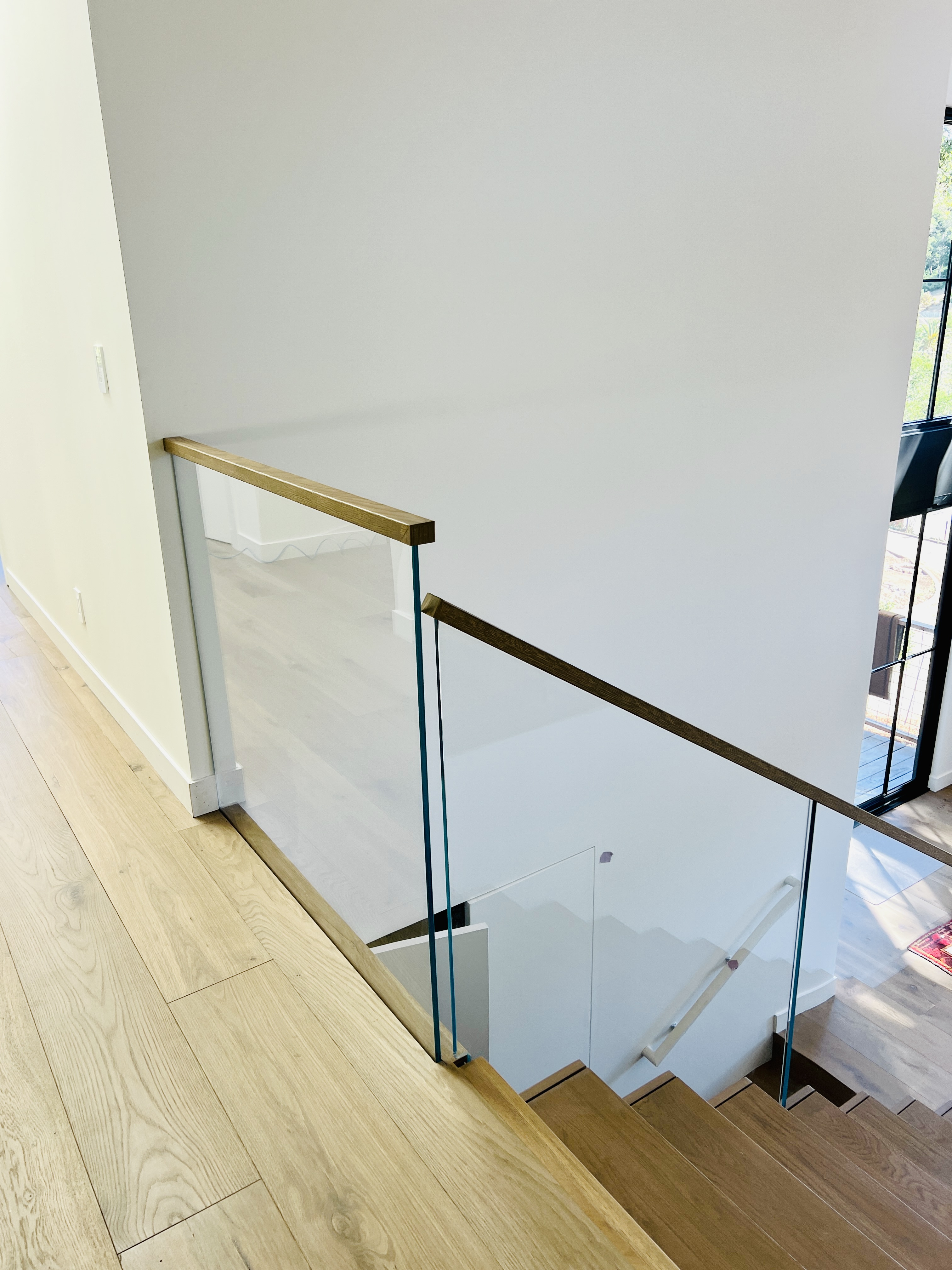 Recess Platform Railing Recessed Mount Glass Railing | Vantage Stairs & Railing