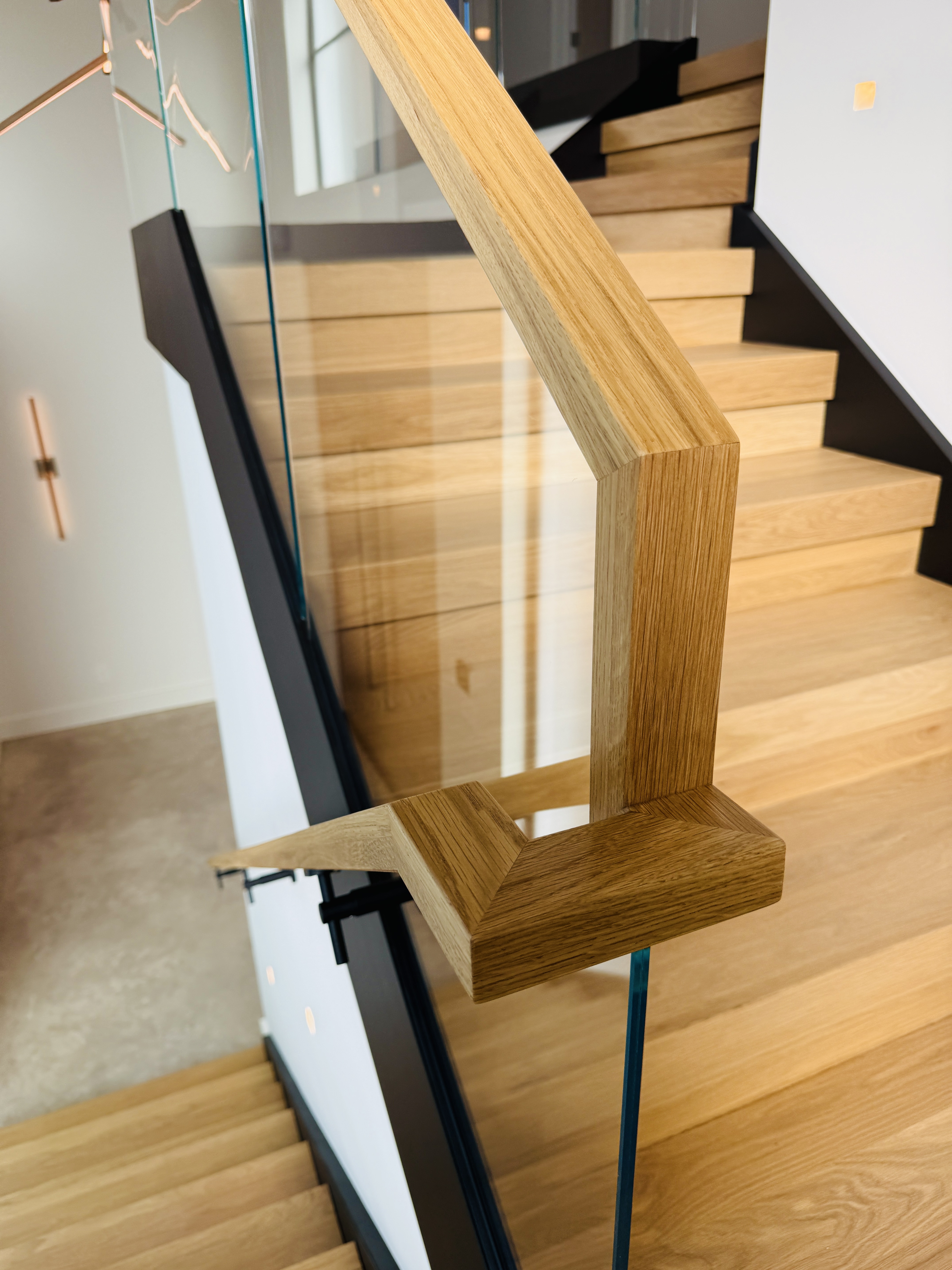 Duo Railing Floating Staircase with Glass Railing | Vantage Stairs & Railing
