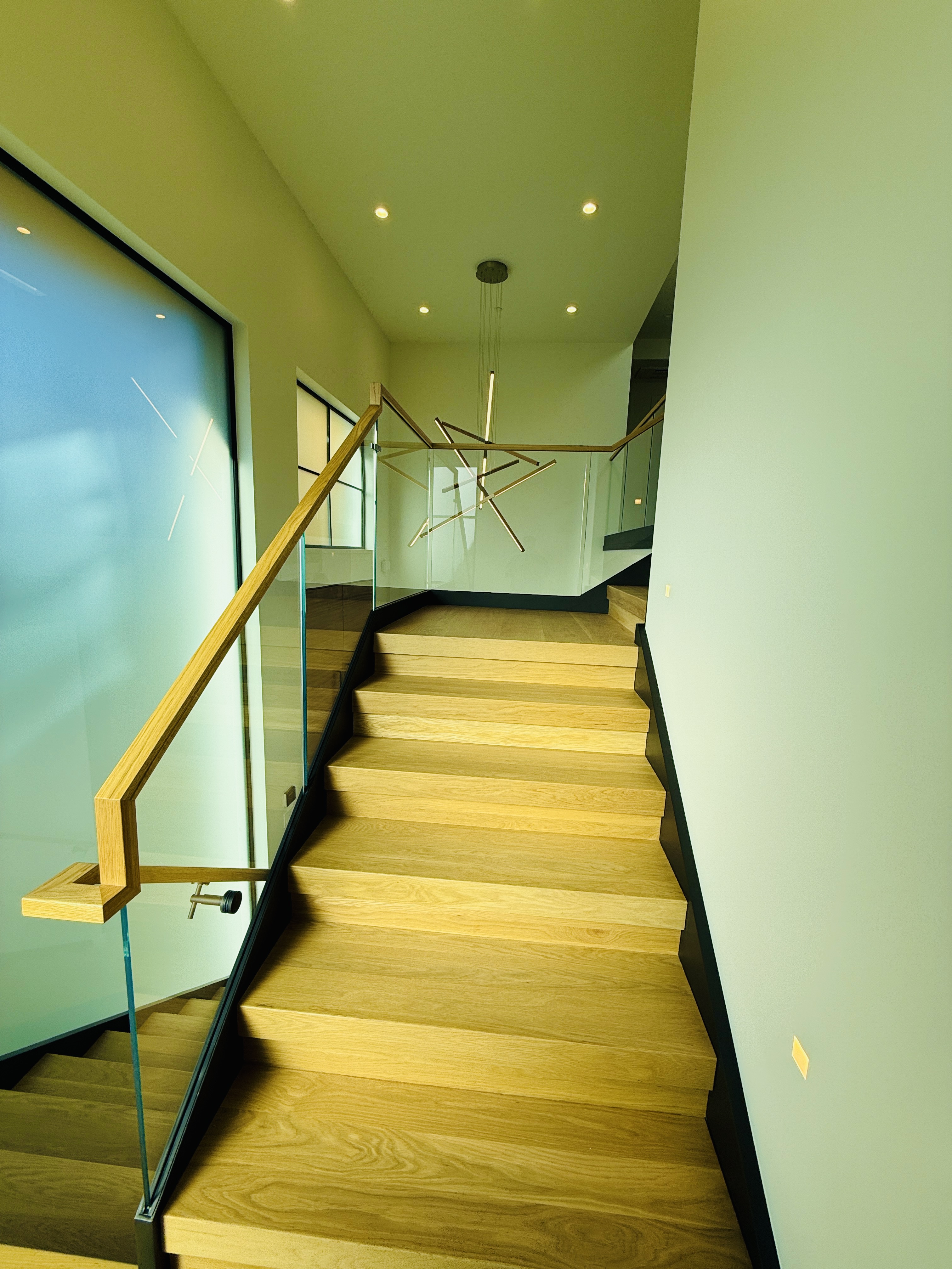 Duo Railing Floating Staircase with Glass Railing | Vantage Stairs & Railing