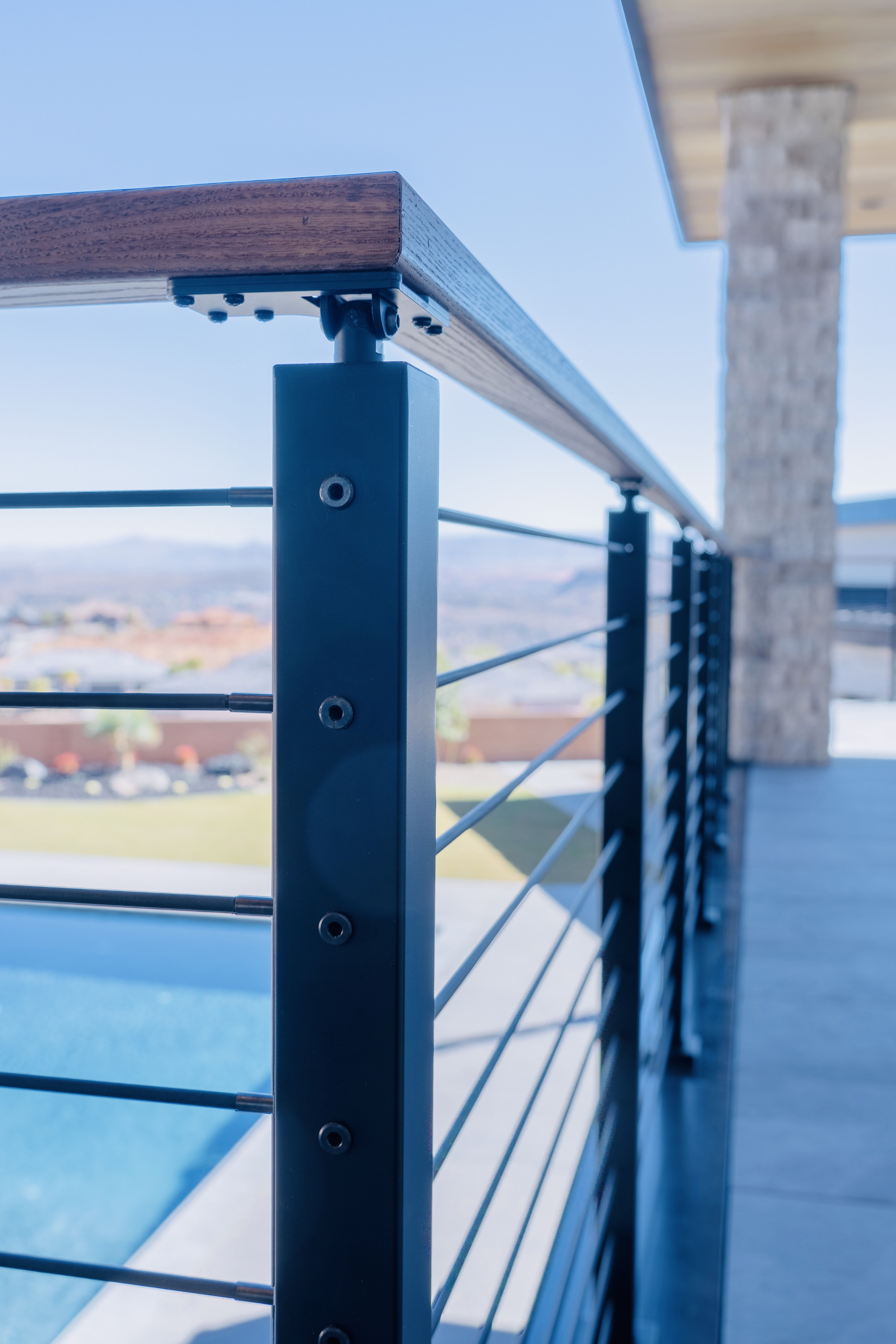 Rod Railing Systems Exterior Rod Railing | Vantage Stairs & Railing