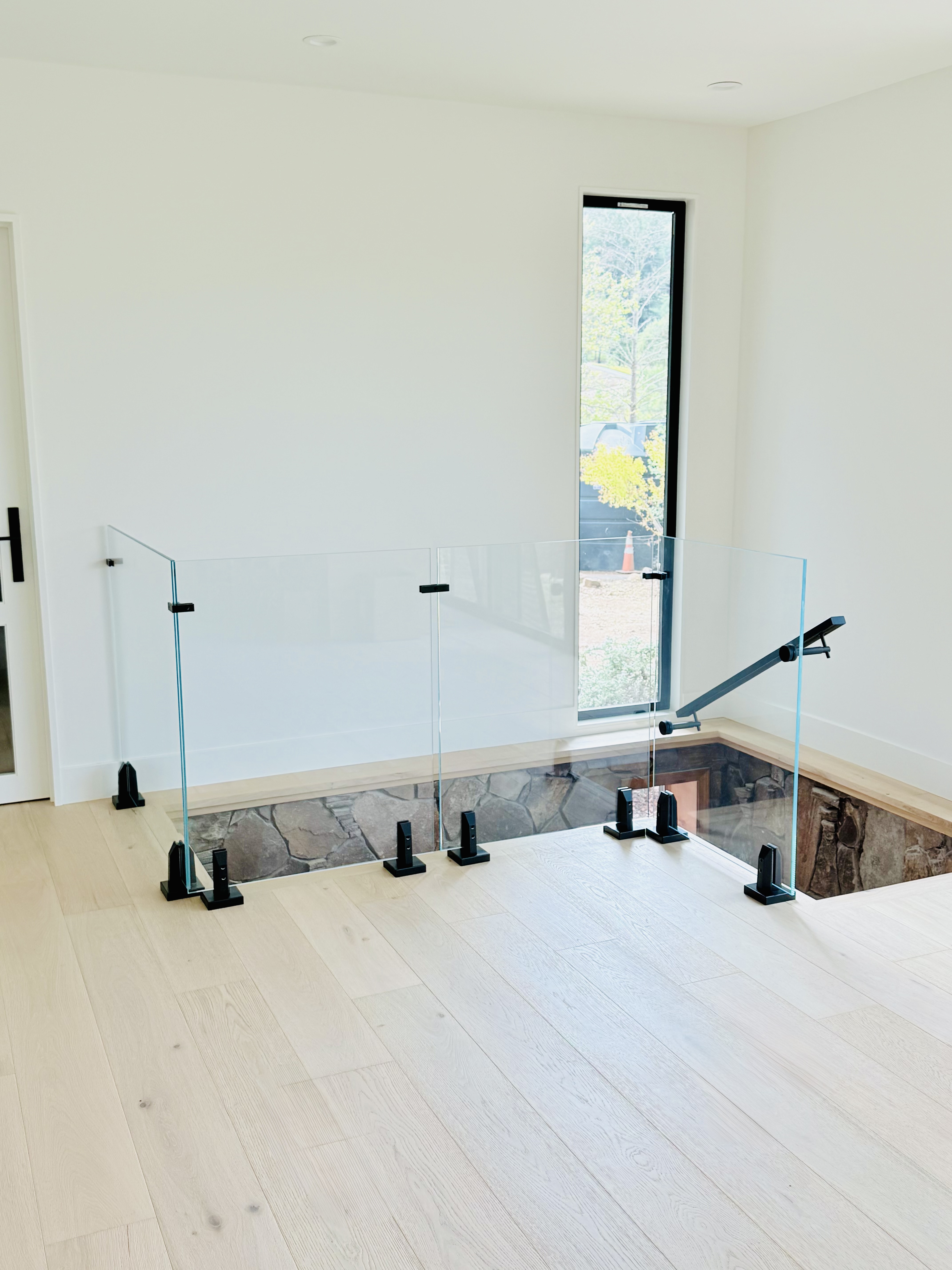 Frameless Glass Railing | Vantage Stairs & Railing